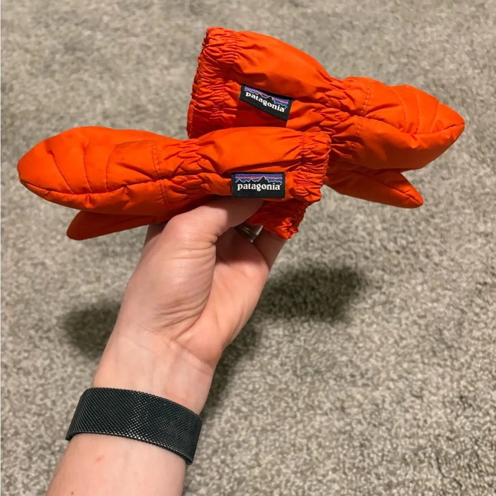 Baby Puff Patagonia Bright Orange Infant (0-3 month) Mittens